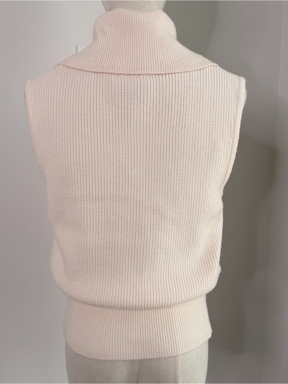 Joie Cream Ribbed Zip Front Sleeveless Sweater Vest M - Picture 6 of 13